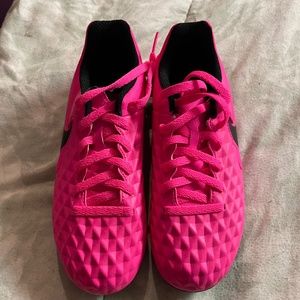 Girls soccer cleats